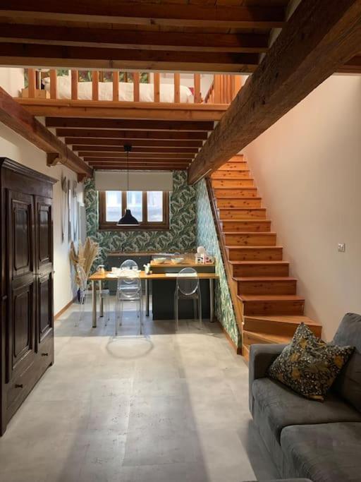 Apartamento Loft Moderno Ubicato Nel Centro Storico Di Lucca Exterior foto